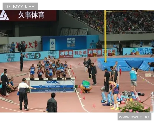 上海网球队逆袭之旅揭秘:钻石联赛背后的奋斗与荣耀 上海网球队逆袭之旅揭秘:钻石联赛背后的奋斗与荣耀