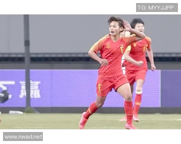 八号足球明星女的传奇之路与她的梦想与奋斗故事 八号足球明星女的传奇之路与她的梦想与奋斗故事