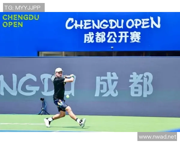 成都网球队在全国网球灵活性排行榜中荣登第十名展现出强大实力与潜力 成都网球队在全国网球灵活性排行榜中荣登第十名展现出强大实力与潜力