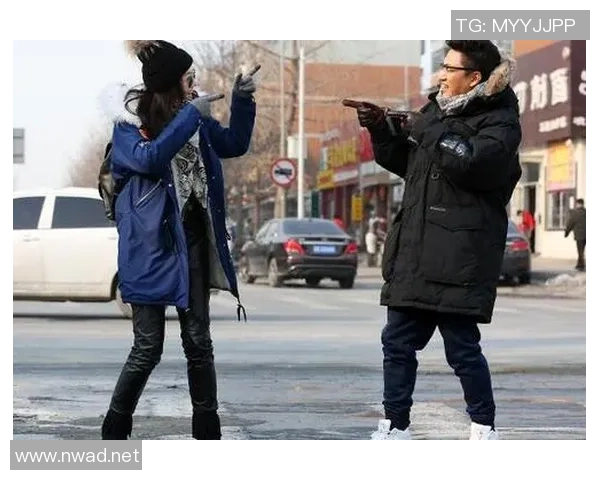 韩国男星与足球明星的跨界合作引发粉丝热议与关注 韩国男星与足球明星的跨界合作引发粉丝热议与关注